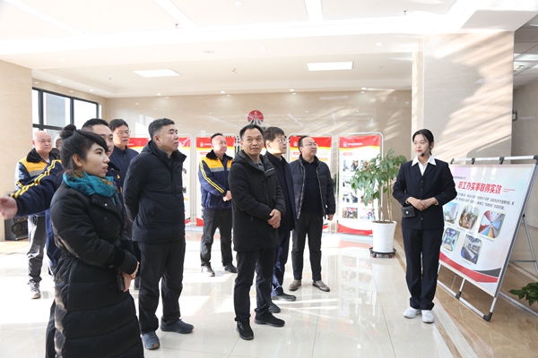 1704956087193207.jpg 现场旅行_副本.jpg