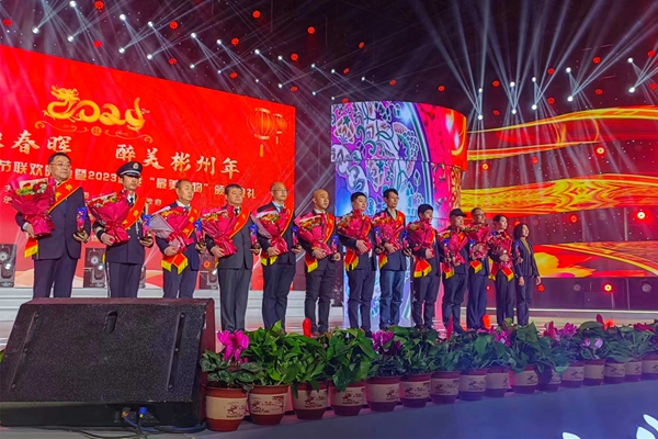 1706860214510128.jpg 2 宁超_副本.jpg