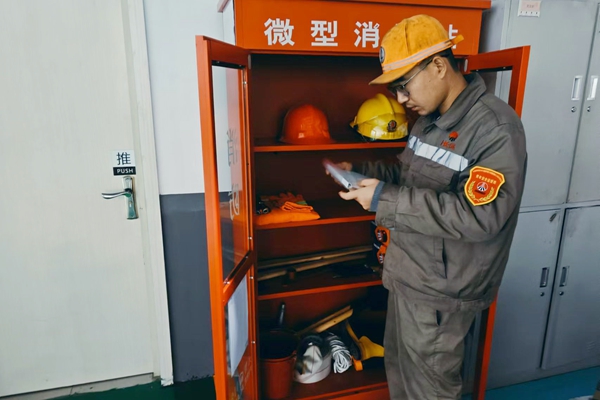 1731978119121311.jpg 消防设施检查_副本.jpg