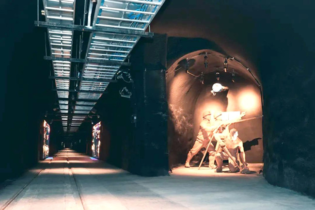 二、实践图谱 薪火相传映初心——4.王石凹矿工业遗址公园_副本.jpg